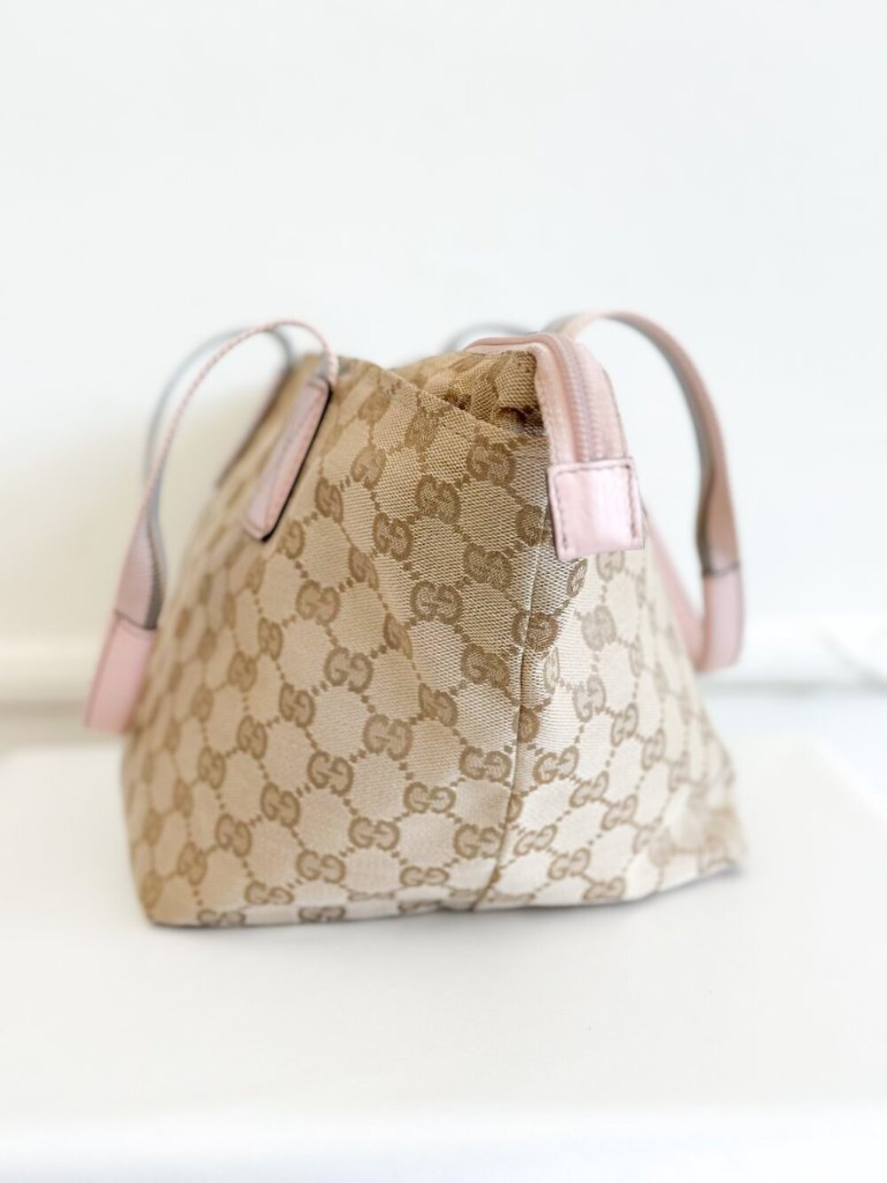 Gucci GG Monogram Canvas Blue Pink Tote Bag - Picture 6 of 16